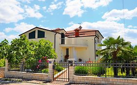 Apartments Sv. Pelegrin